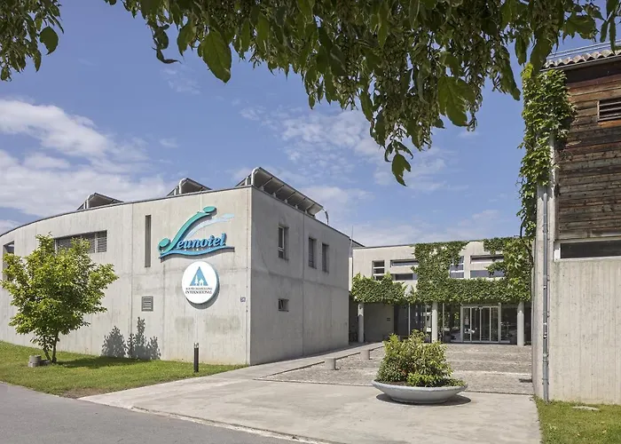 Youth Jeunotel Auberge de jeunesse