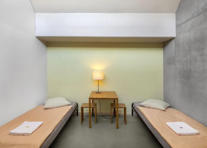 Youth Jeunotel Hostel