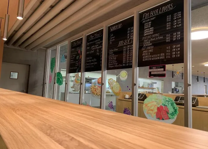 Youth Jeunotel Auberge de jeunesse *