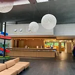 Hostel Youth Jeunotel
