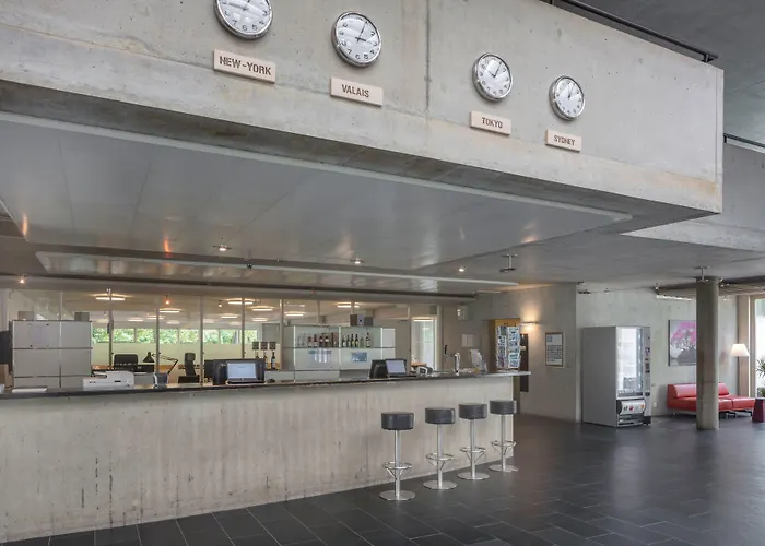 Youth Jeunotel Vandrarhem *