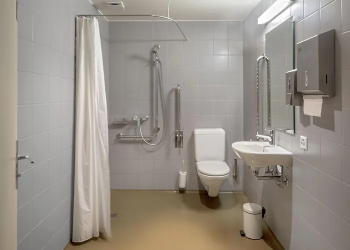 Vandrarhem Youth Jeunotel *